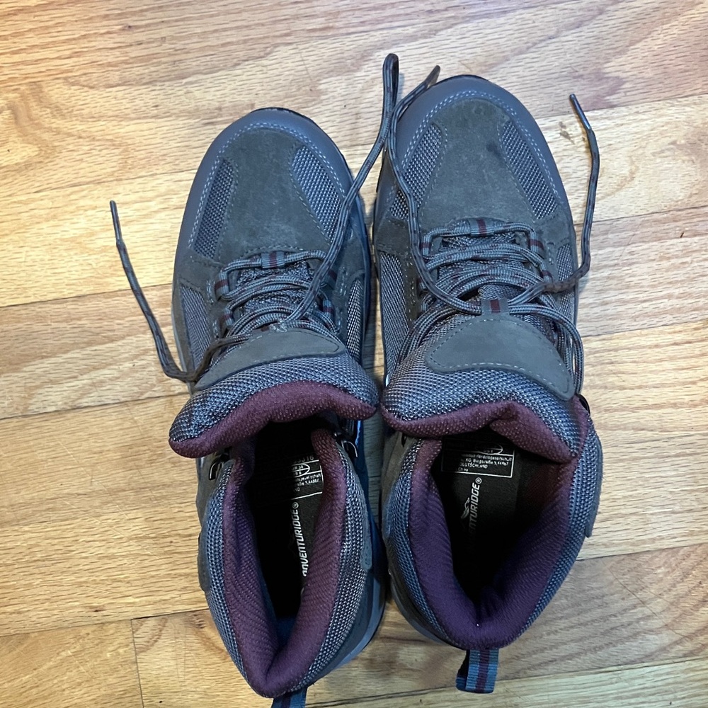 Men's Athletic Shoes in Black and Purple